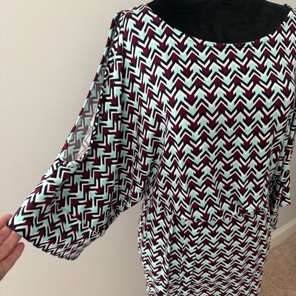 Lascana, geometric print dress, size small - Picture 2 of 9